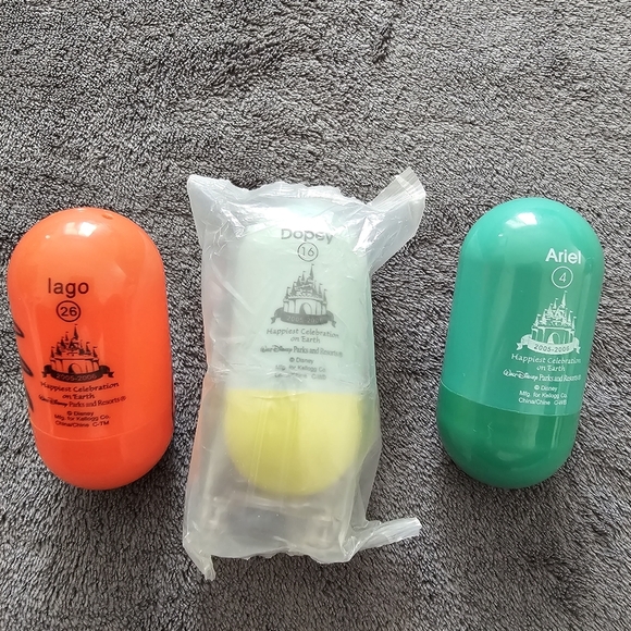 Kellogg's Disney Wobblers - Ariel, Iago, and Dopey - Picture 2 of 2